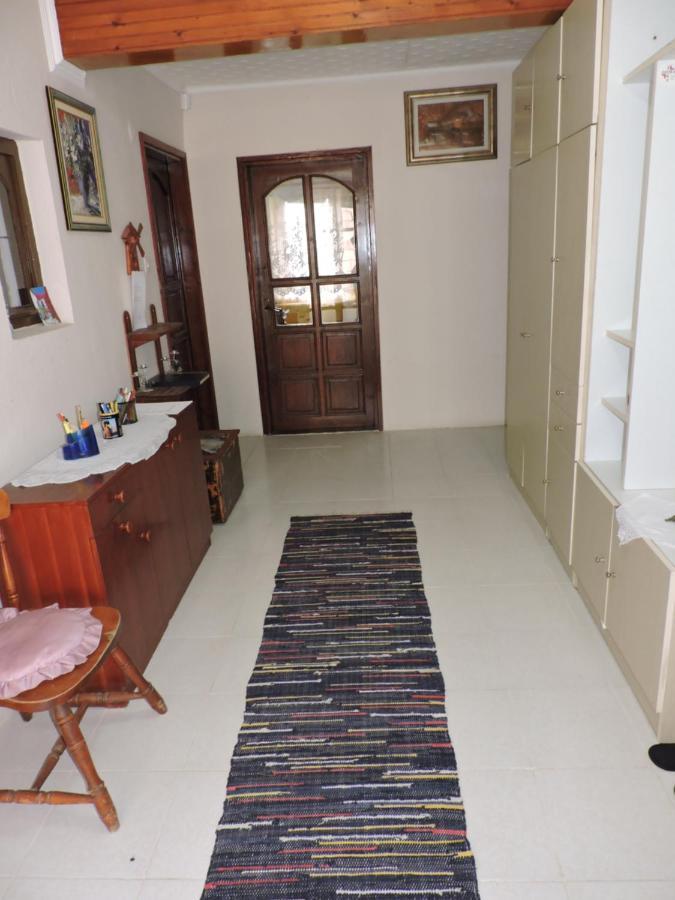 Liza Panzio Bed and Breakfast Mali Idos Buitenkant foto